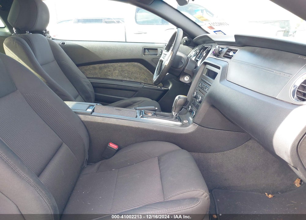 2013 FORD MUSTANG V6 VIN: 1ZVBP8AM9D5209215