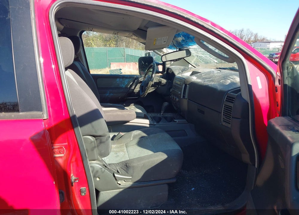 2005 NISSAN TITAN SE VIN: 1N6BA07B25N566357