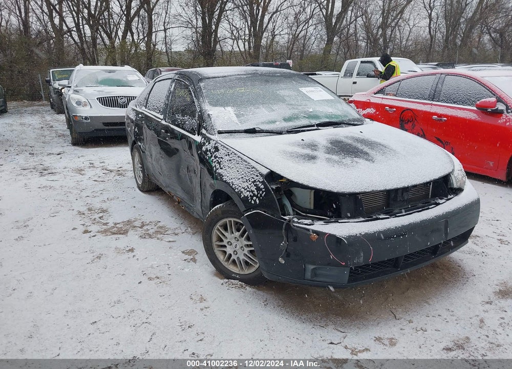 2010 FORD FOCUS SE VIN: 1FAHP3FN0AW147653