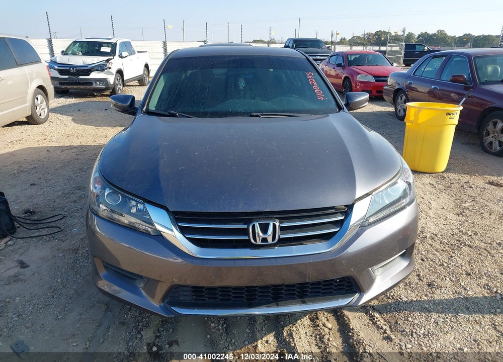 2014 HONDA ACCORD VIN: 1HGCR2F34EA285465