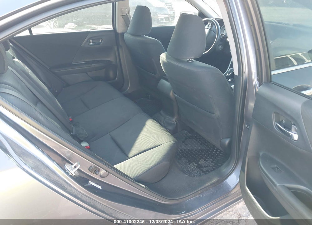 2014 HONDA ACCORD VIN: 1HGCR2F34EA285465