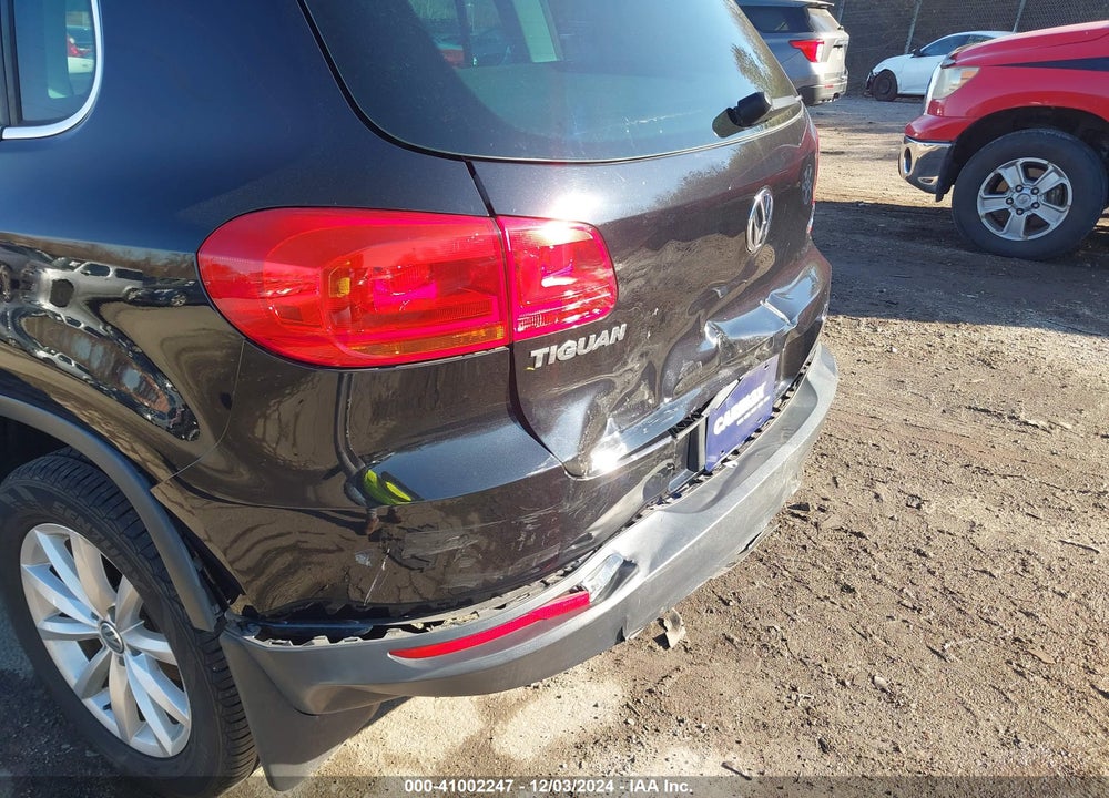 2017 VOLKSWAGEN TIGUAN 2.0T WOLFSBURG EDITION VIN: WVGSV7AX4HK006359