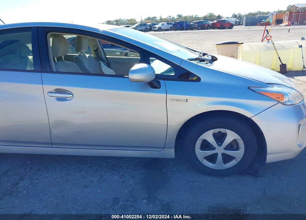 2012 TOYOTA PRIUS TWO VIN: JTDKN3DU6C5435864