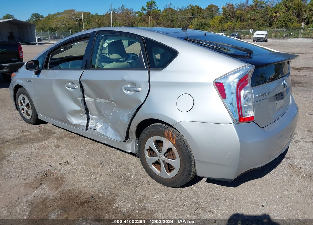 2012 TOYOTA PRIUS TWO VIN: JTDKN3DU6C5435864