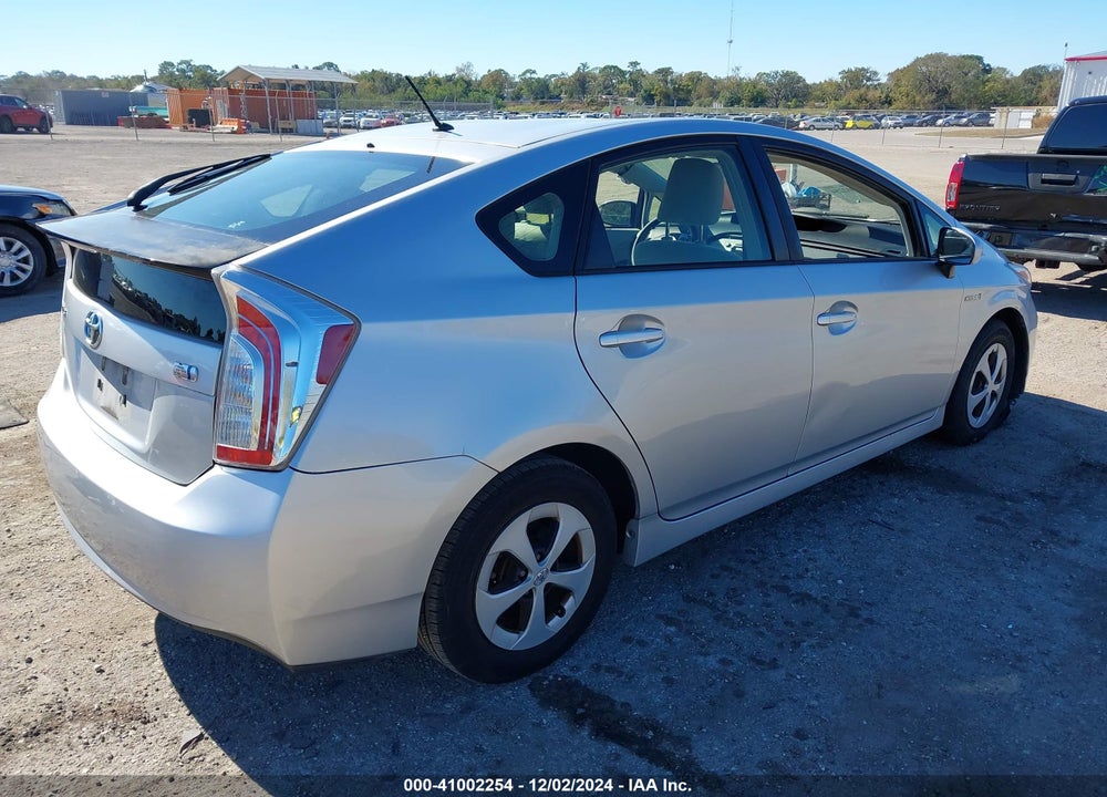 2012 TOYOTA PRIUS TWO VIN: JTDKN3DU6C5435864
