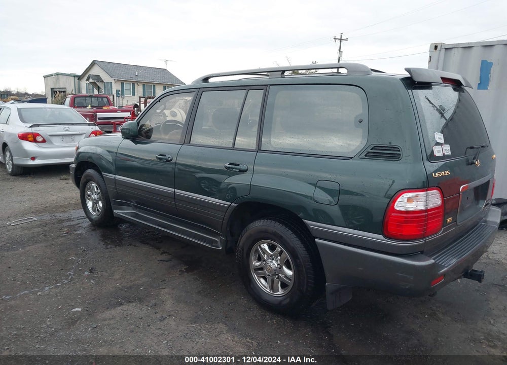 1998 LEXUS LX 470 VIN: JT6HT00W3W0018040