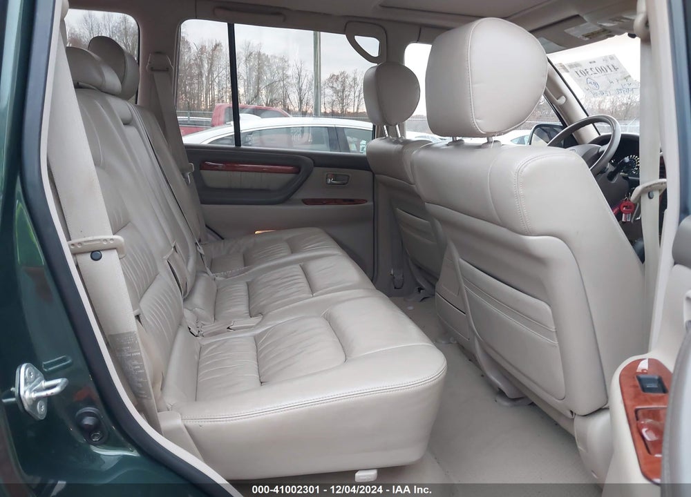 1998 LEXUS LX 470 VIN: JT6HT00W3W0018040