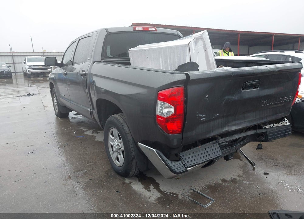 2015 TOYOTA TUNDRA SR5 4.6L V8 VIN: 5TFEM5F12FX085866