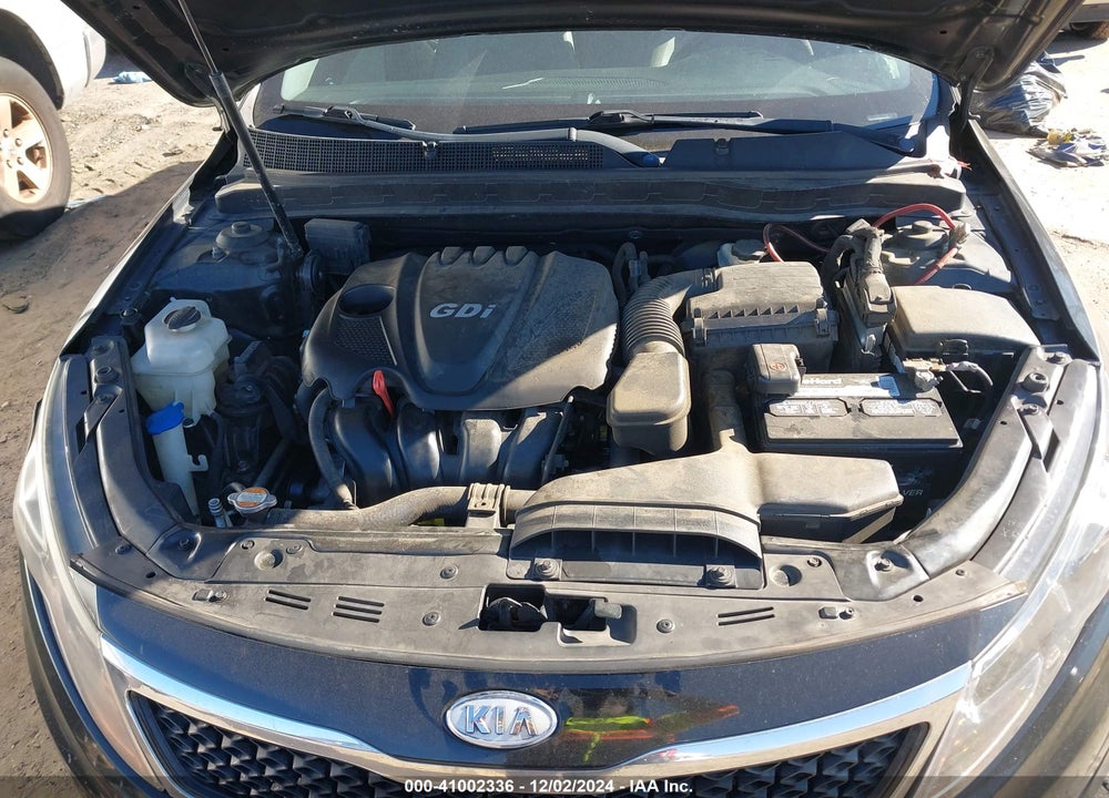 2011 KIA OPTIMA VIN: KNAGN4A75B5141006