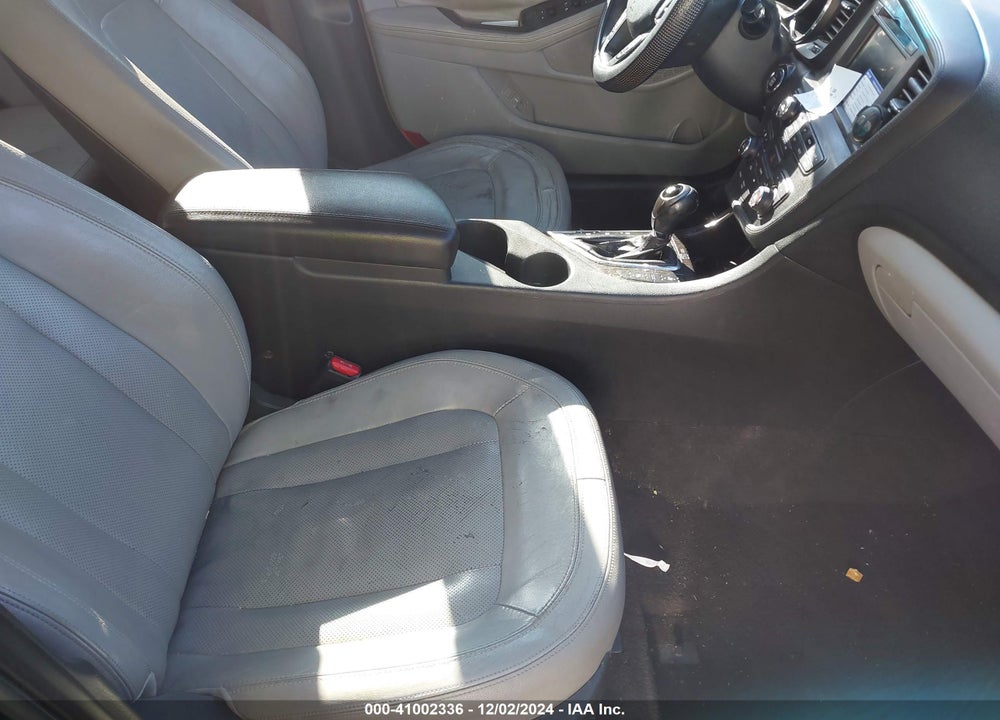 2011 KIA OPTIMA VIN: KNAGN4A75B5141006