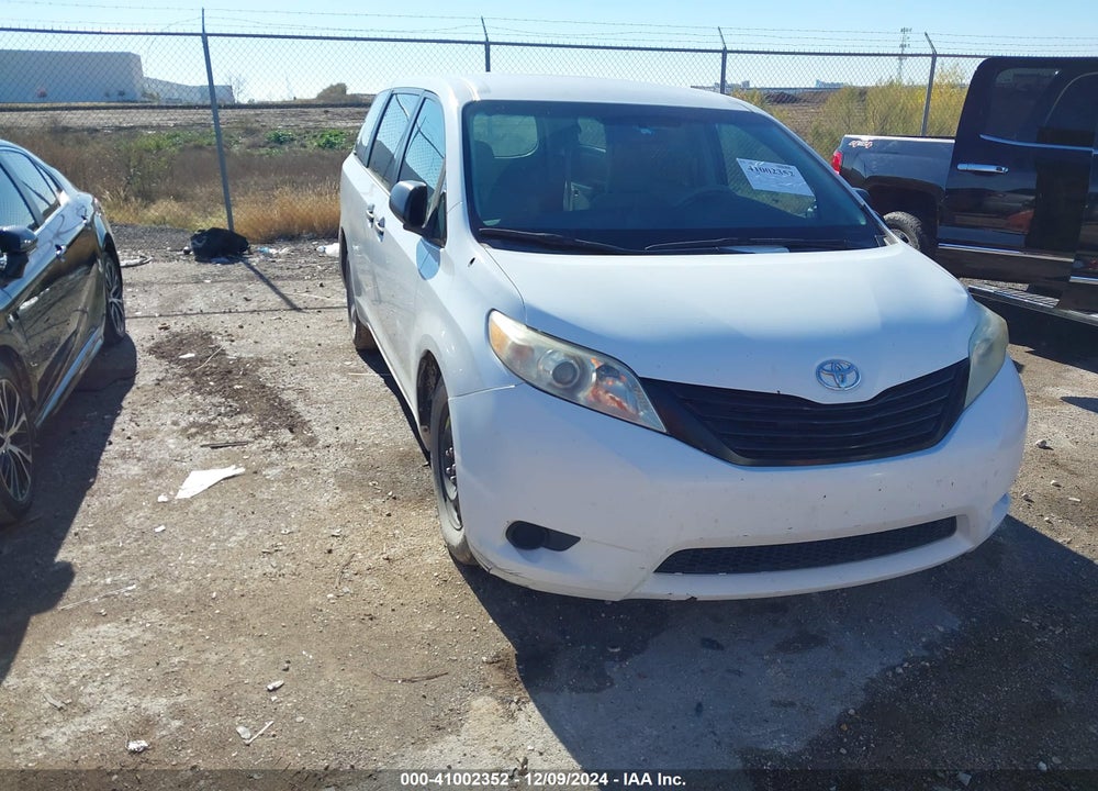 2012 TOYOTA SIENNA BASE 7 PASSENGER VIN: 5TDKA3DC4CS012469