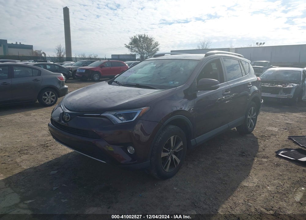 2016 TOYOTA RAV4 XLE VIN: 2T3RFREV7GW480574