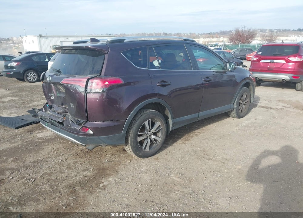 2016 TOYOTA RAV4 XLE VIN: 2T3RFREV7GW480574