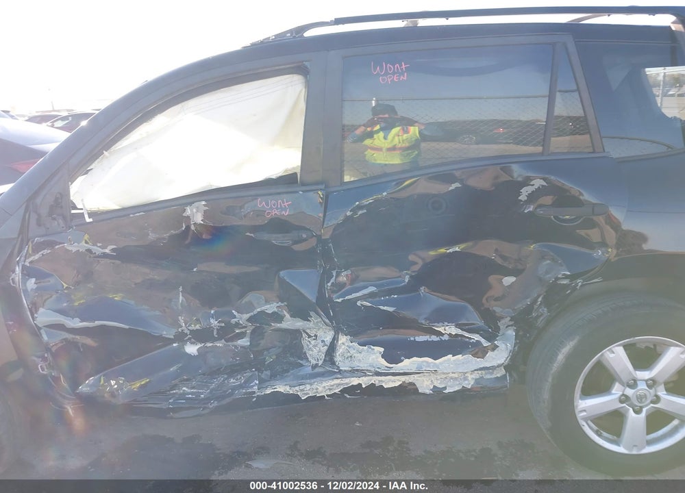 2008 TOYOTA RAV4 VIN: JTMBD33V386058957