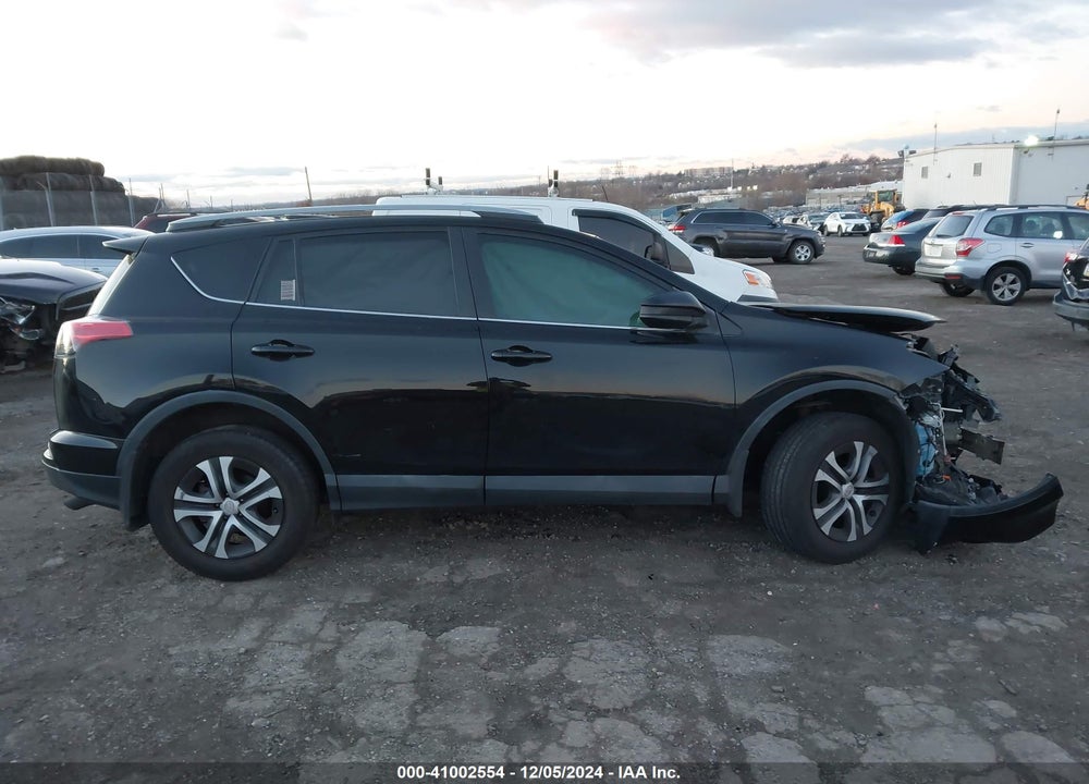 2017 TOYOTA RAV4 LE VIN: 2T3ZFREV6HW346513