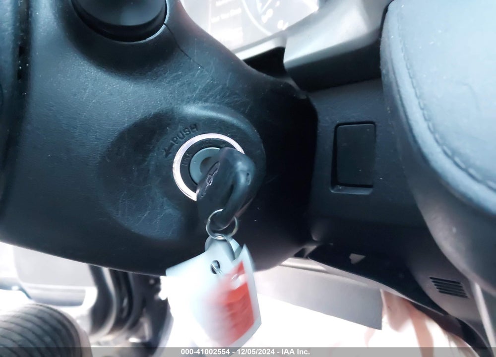 2017 TOYOTA RAV4 LE VIN: 2T3ZFREV6HW346513