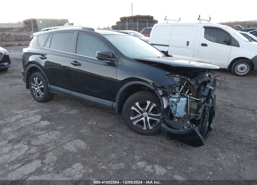 2017 TOYOTA RAV4 LE VIN: 2T3ZFREV6HW346513