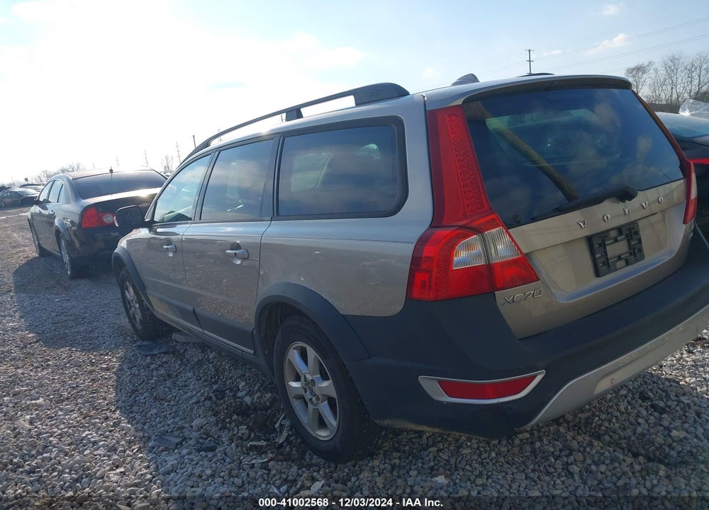 2008 VOLVO XC70 3.2 VIN: YV4BZ982581010227