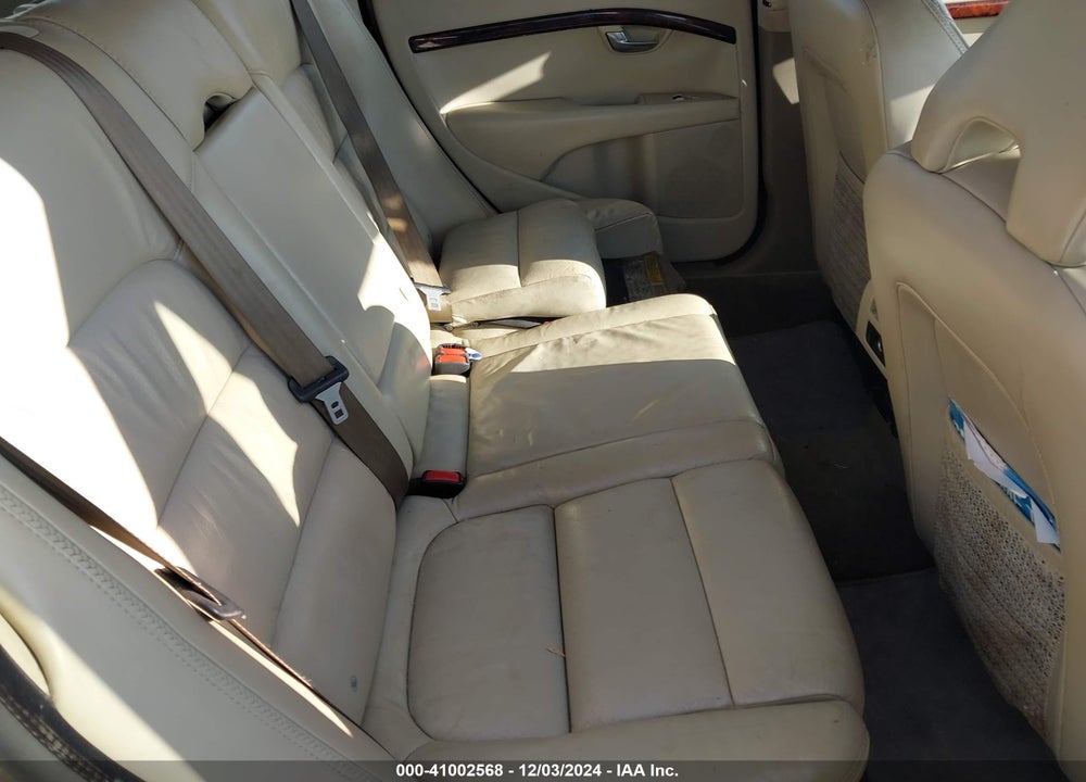 2008 VOLVO XC70 3.2 VIN: YV4BZ982581010227