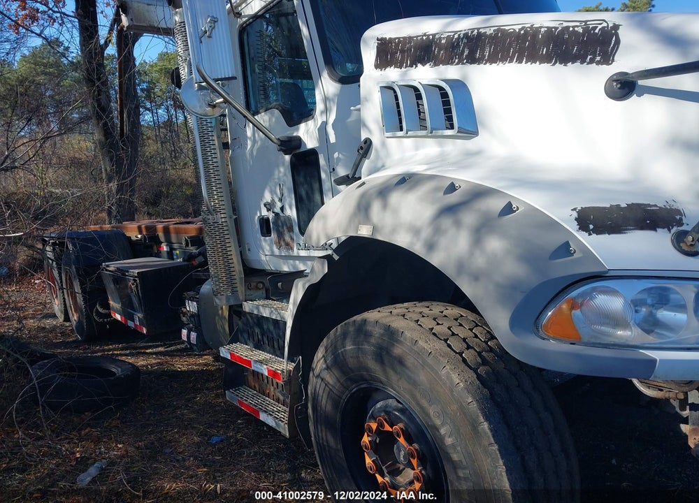 2012 MACK 800 GU800 VIN: 1M2AX18C0CM015126