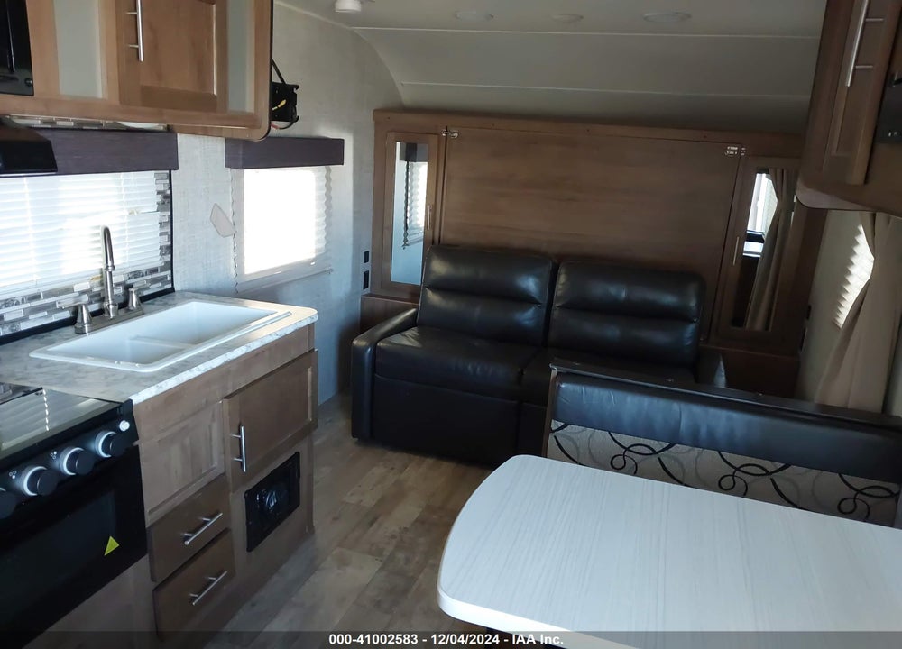 2020 GULFSTREAM OTHER VIN: 1NL1G2227L1137651