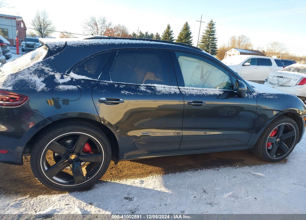 2017 PORSCHE MACAN GTS VIN: WP1AG2A59HLB56102