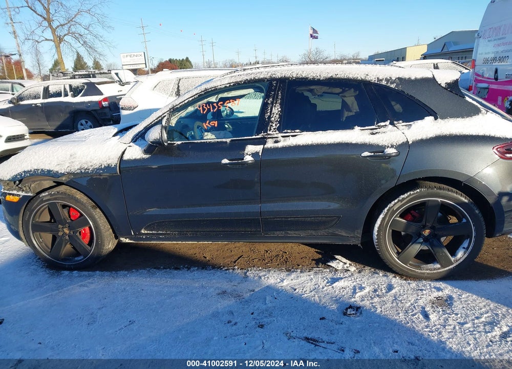 2017 PORSCHE MACAN GTS VIN: WP1AG2A59HLB56102