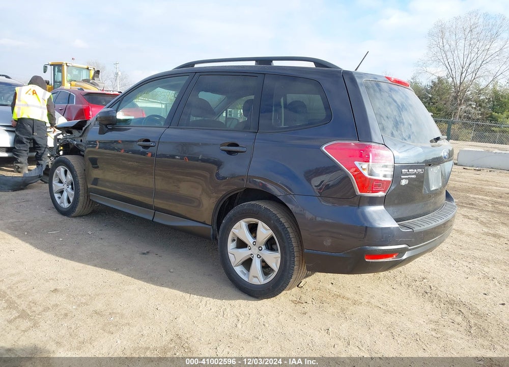 2015 SUBARU FORESTER 2.5I PREMIUM VIN: JF2SJADCXFH828049