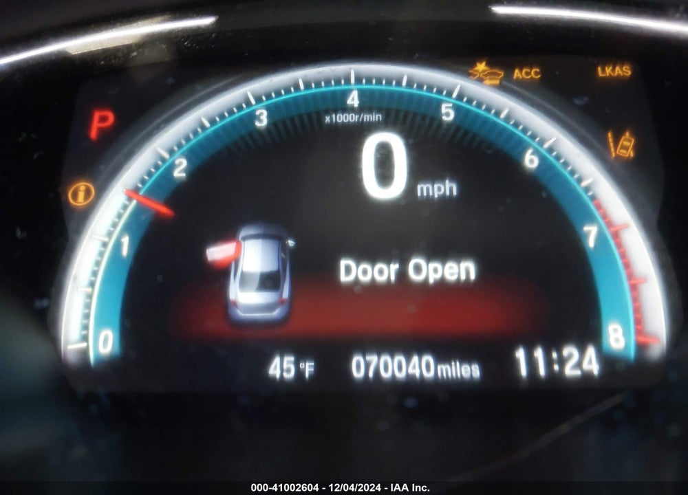2019 HONDA CIVIC LX VIN: 19XFC2F65KE011272