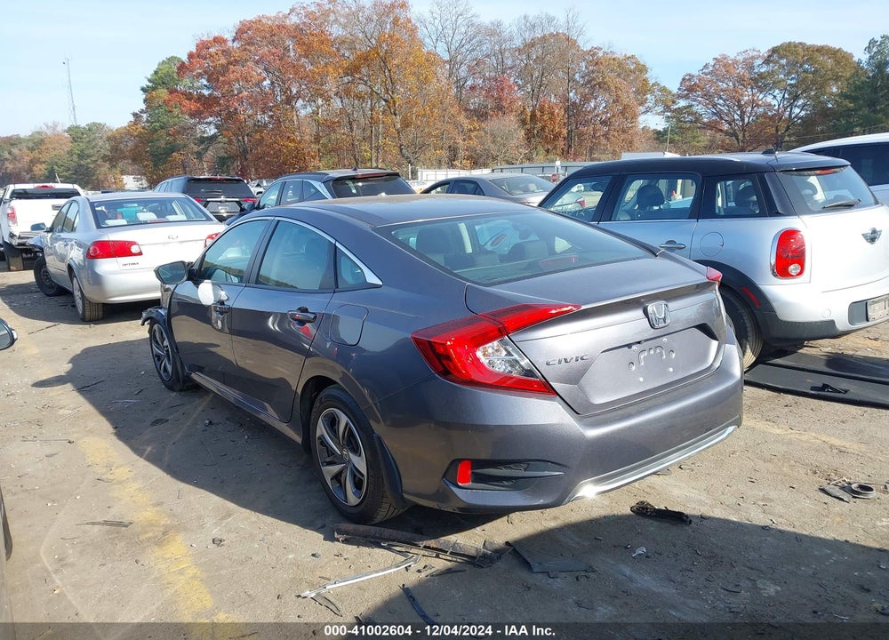 2019 HONDA CIVIC LX VIN: 19XFC2F65KE011272