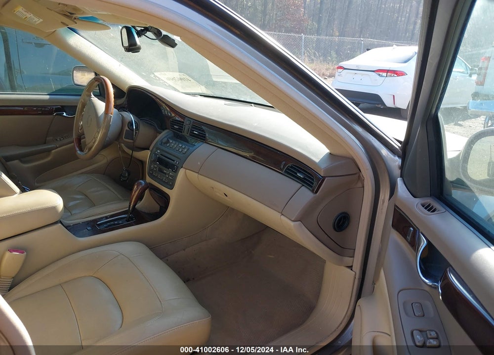 2004 CADILLAC DEVILLE DTS VIN: 1G6KF57944U225788