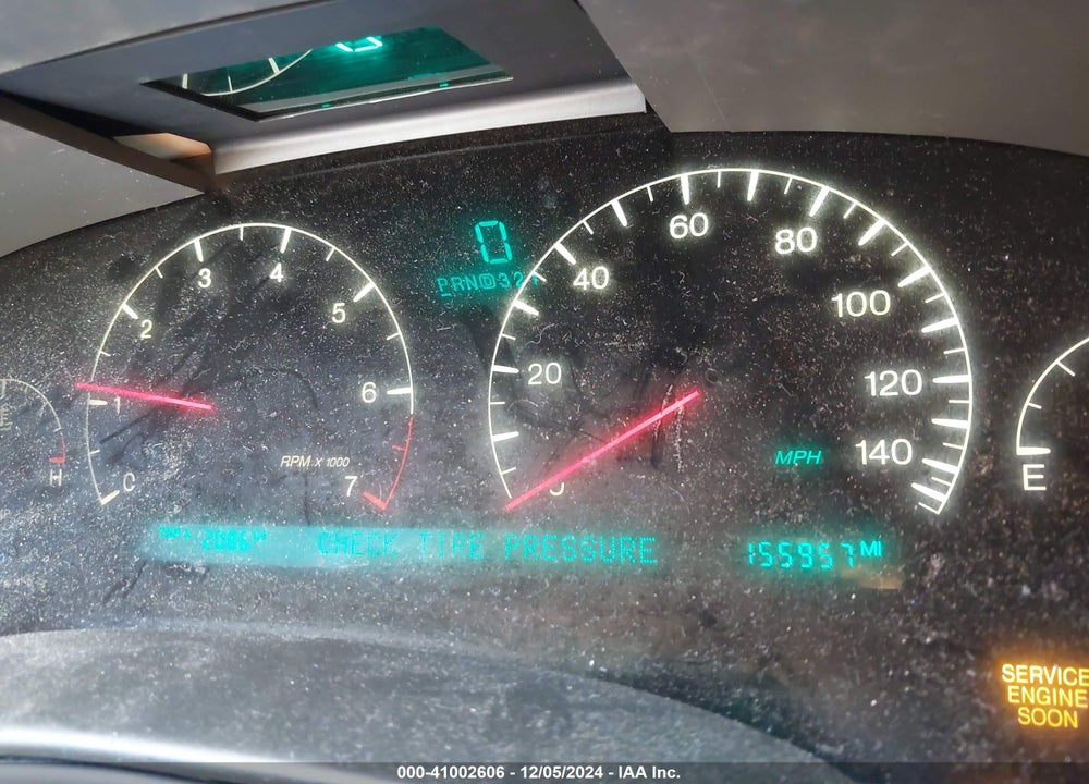 2004 CADILLAC DEVILLE DTS VIN: 1G6KF57944U225788