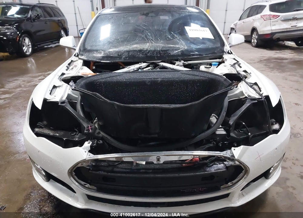 2015 TESLA MODEL S 70D/85D/P85D VIN: 5YJSA1H23FF086058