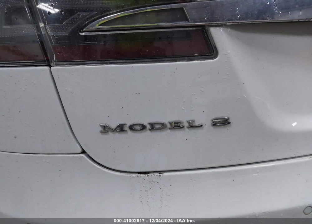 2015 TESLA MODEL S 70D/85D/P85D VIN: 5YJSA1H23FF086058
