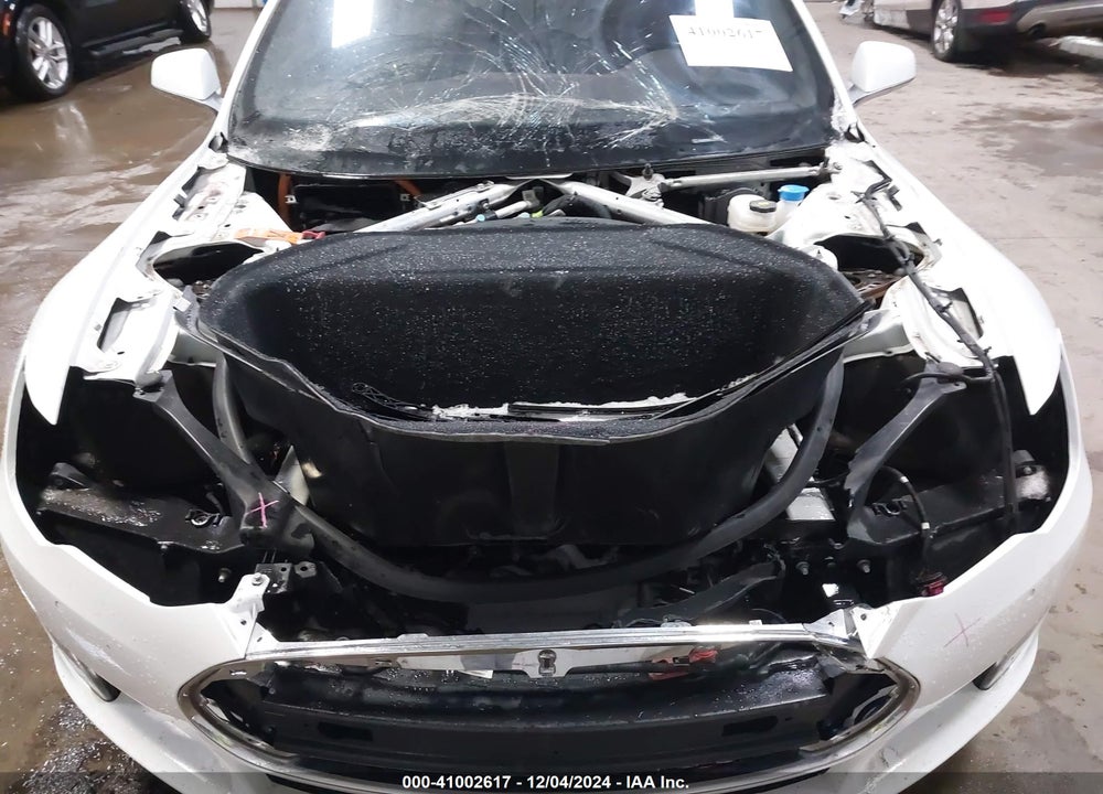 2015 TESLA MODEL S 70D/85D/P85D VIN: 5YJSA1H23FF086058
