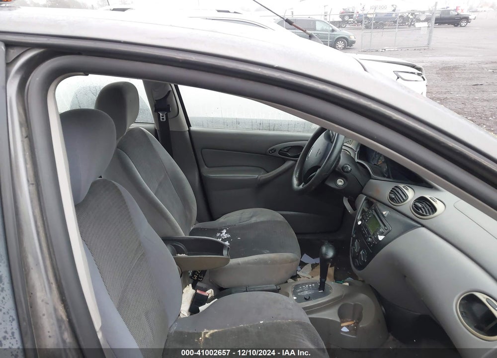2004 FORD FOCUS SE VIN: 1FAFP34334W154268