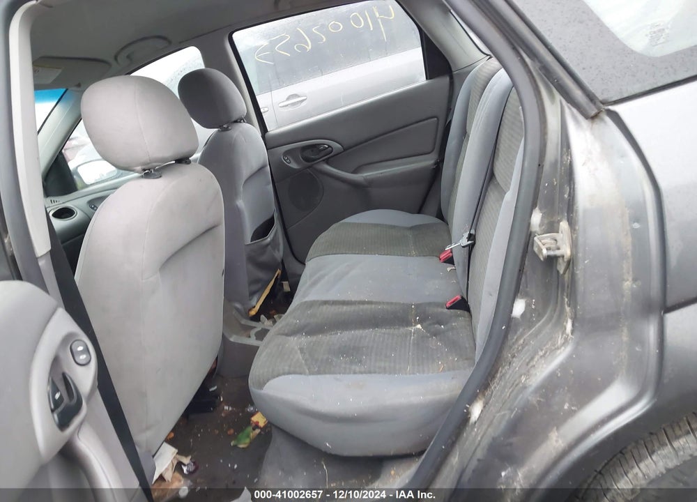 2004 FORD FOCUS SE VIN: 1FAFP34334W154268