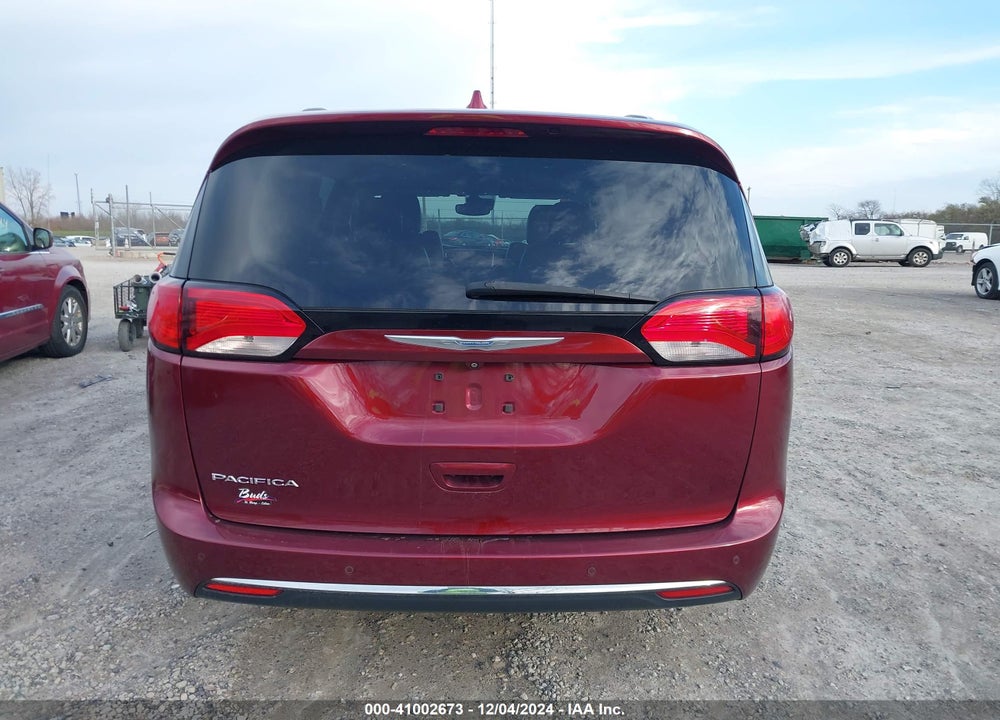 2017 CHRYSLER PACIFICA TOURING L PLUS VIN: 2C4RC1EG5HR653273