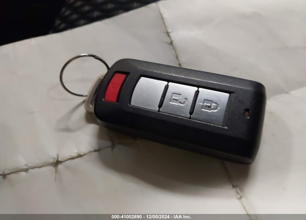 2018 MITSUBISHI OUTLANDER SE VIN: JA4AZ3A3XJZ004360