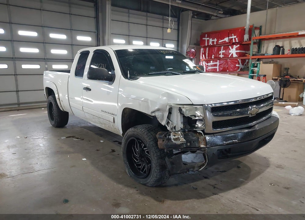 2008 CHEVROLET SILVERADO 1500 LT1 VIN: 1GCEK19048Z265259