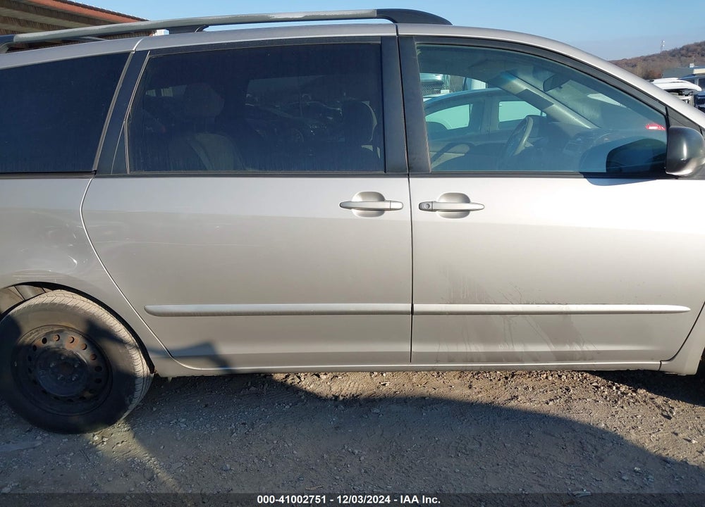 2007 TOYOTA SIENNA LE VIN: 5TDZK23C07S035261