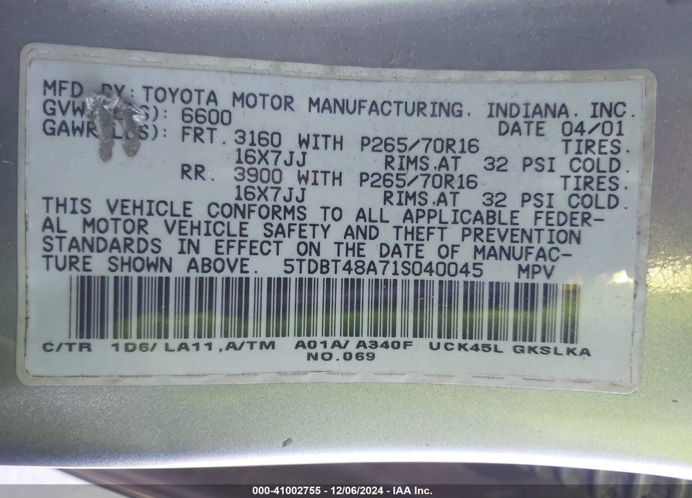 2001 TOYOTA SEQUOIA LIMITED V8 VIN: 5TDBT48A71S040045