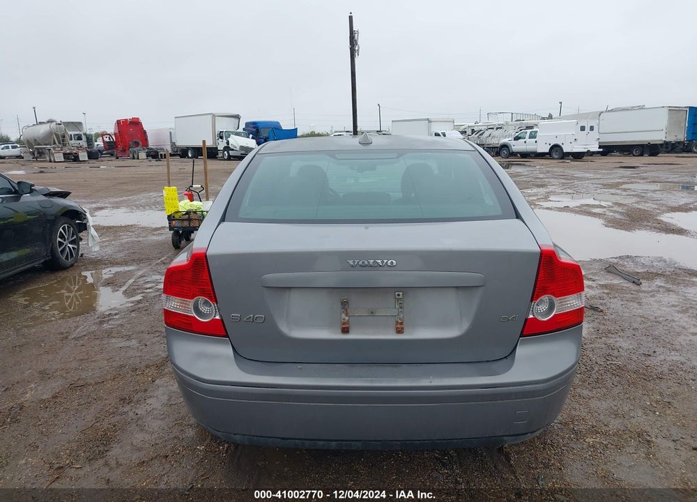 2006 VOLVO S40 2.4I VIN: YV1MS382262174758