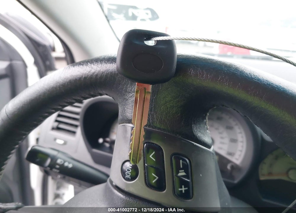 2006 SCION TC VIN: JTKDE177760120486