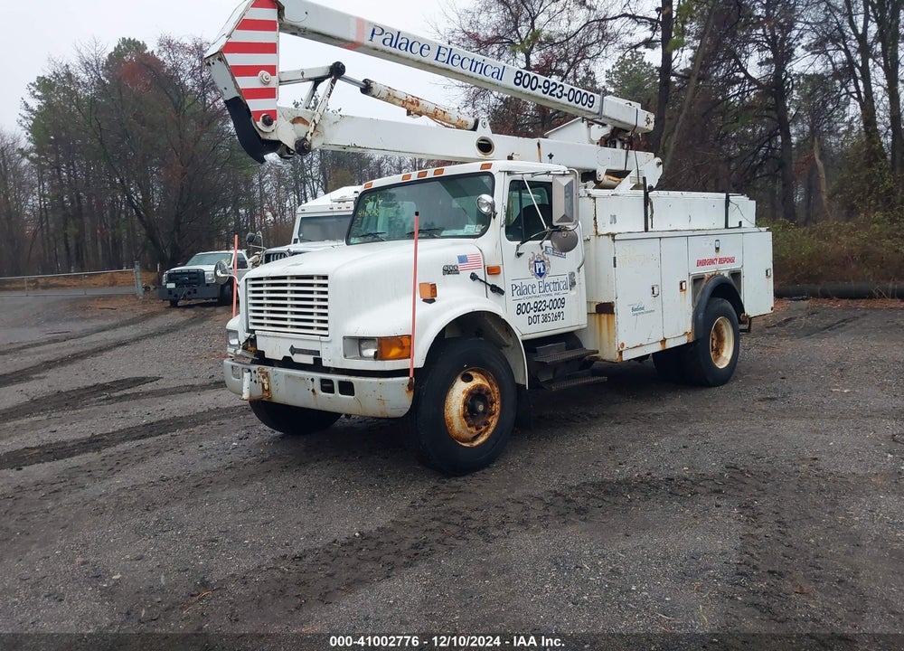 2001 INTERNATIONAL 4000 4700 VIN: 1HTSCAANX1H335076