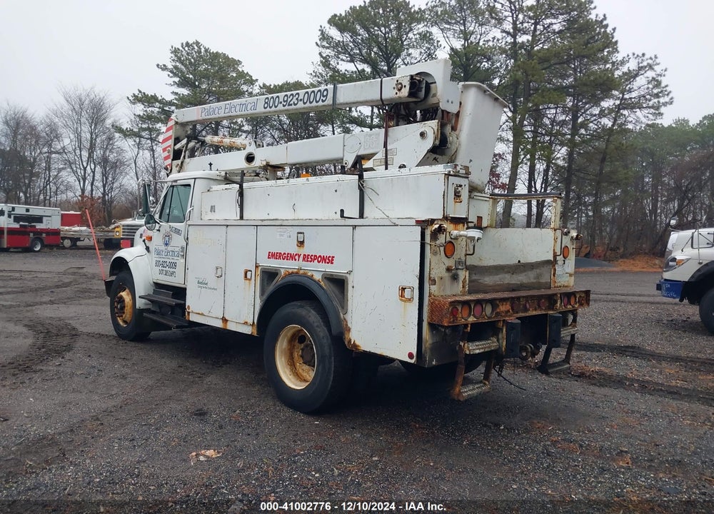 2001 INTERNATIONAL 4000 4700 VIN: 1HTSCAANX1H335076