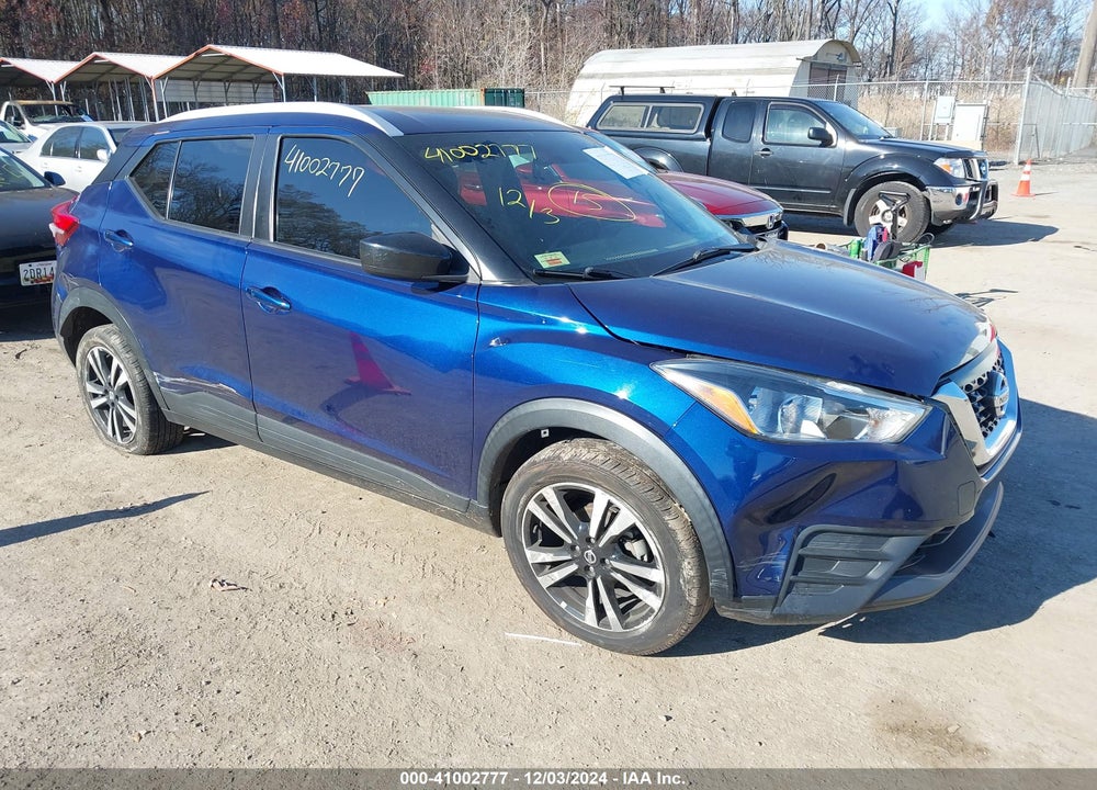 2019 NISSAN KICKS SV VIN: 3N1CP5CU5KL538173