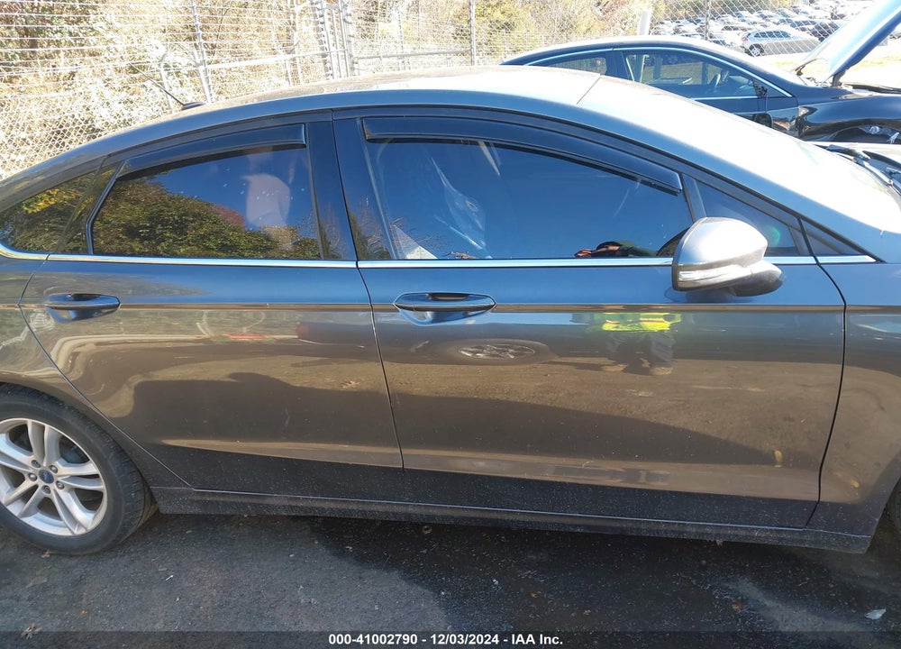 2018 FORD FUSION SE VIN: 3FA6P0HD4JR189000