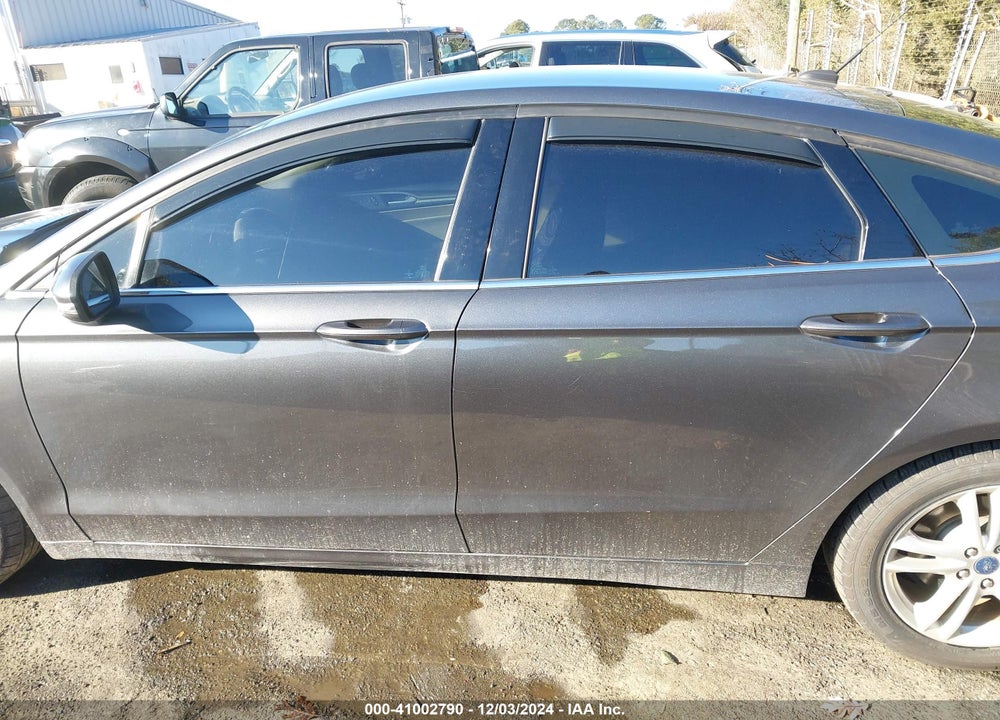 2018 FORD FUSION SE VIN: 3FA6P0HD4JR189000