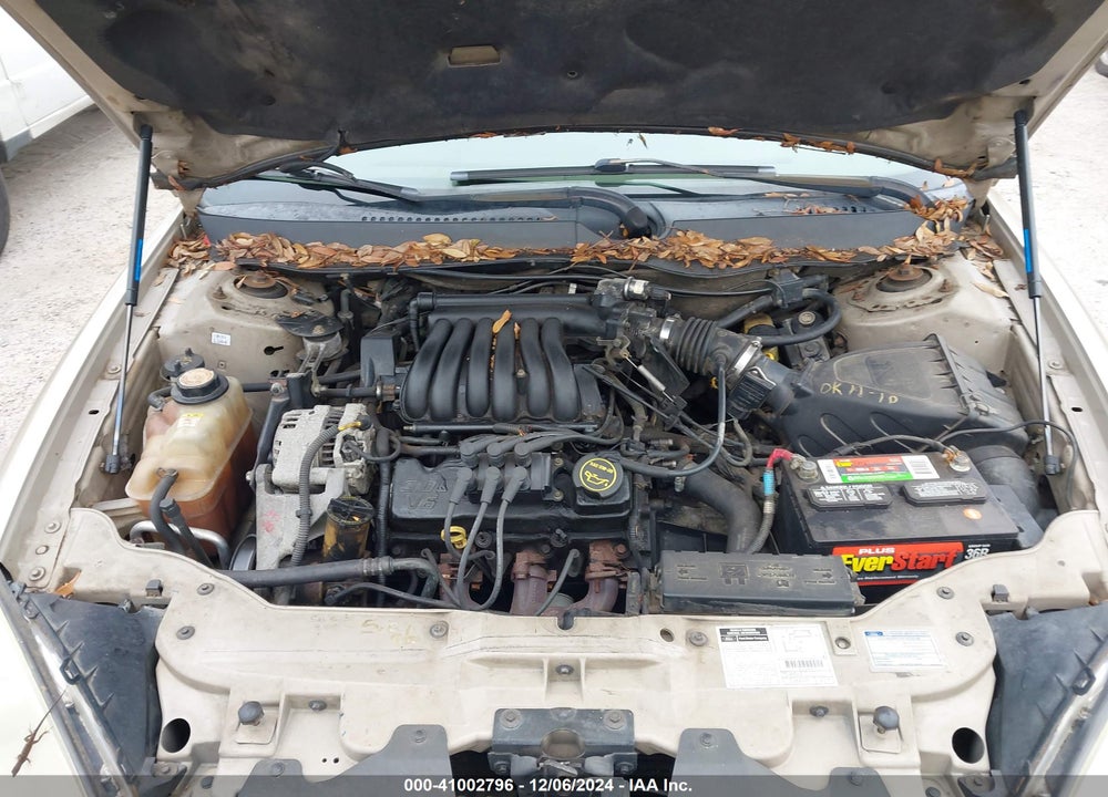 2001 FORD TAURUS SES VIN: 1FAFP55241A251456